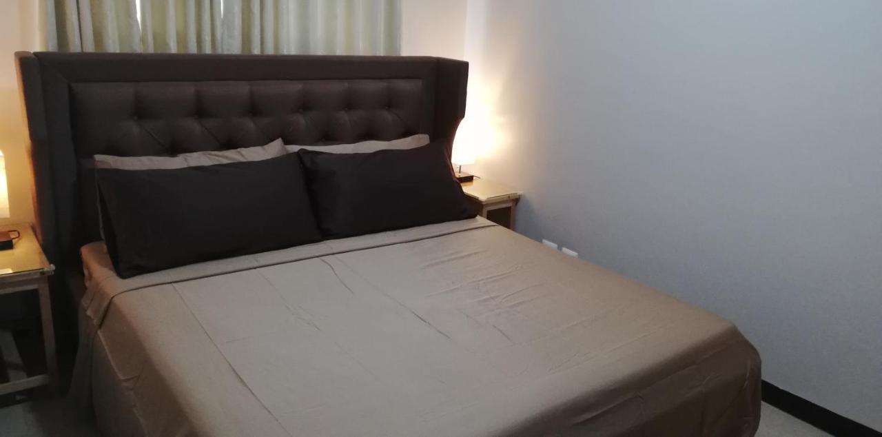 Sibarian Condo Unit C1 10Th Floor Pasay Extérieur photo